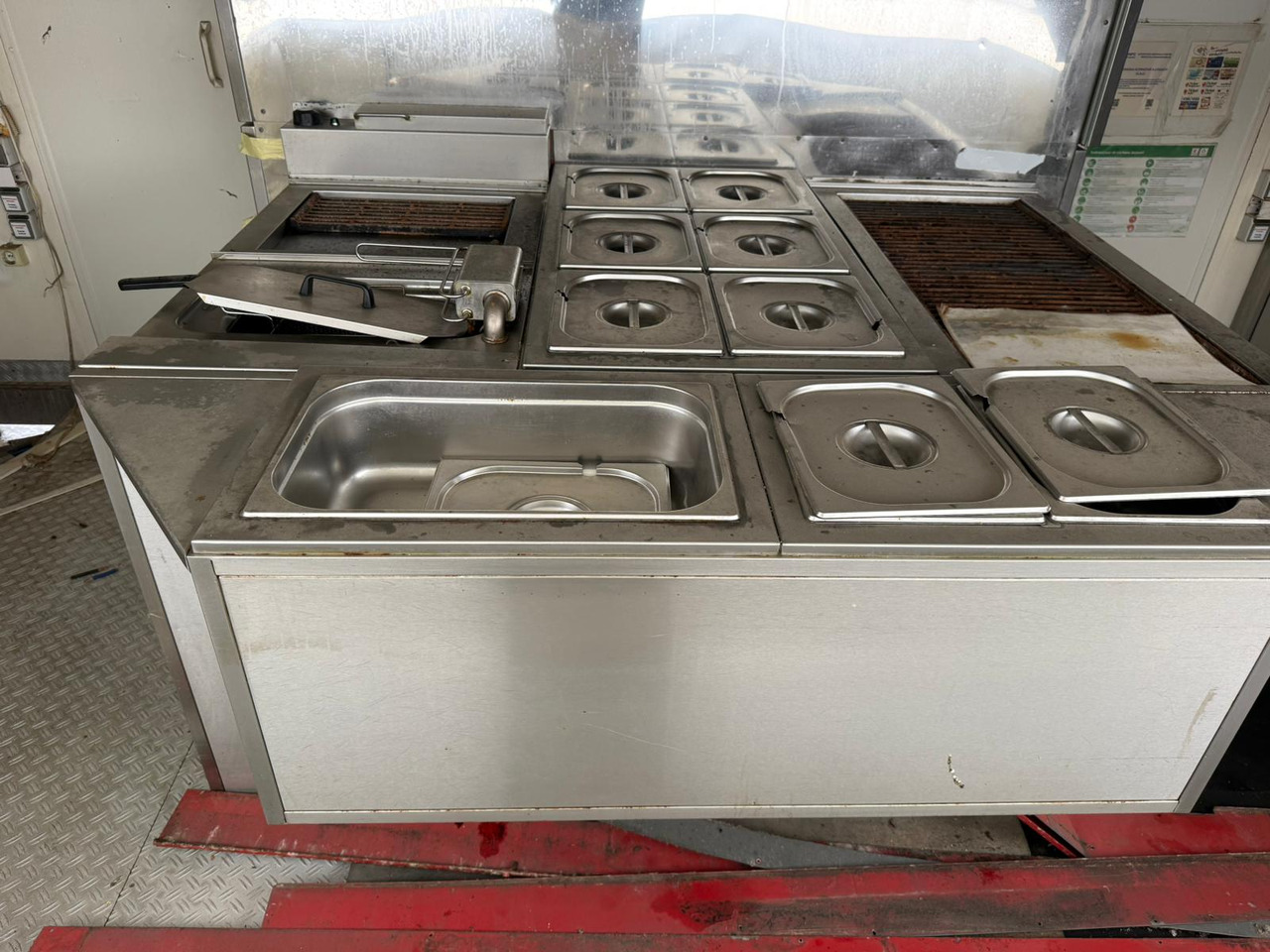 GRILL-IMBIS ROKA RK5 - Andere Technik: das Bild 4 GRILL-IMBIS ROKA RK5 - Andere Technik: das Bild 4