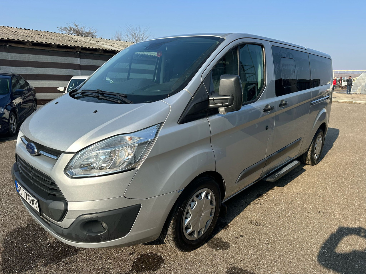 FORD TRANSIT CUSTOMS - Personentransporter: das Bild 3 FORD TRANSIT CUSTOMS - Personentransporter: das Bild 3
