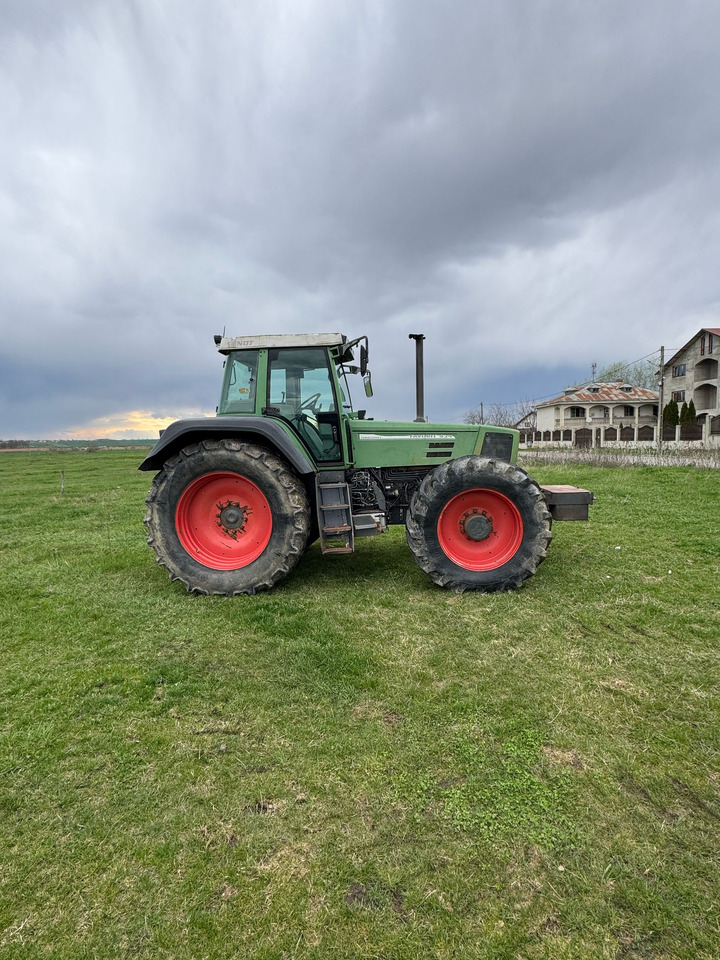 Fendt 824 Tractor - Traktor: das Bild 2 Fendt 824 Tractor - Traktor: das Bild 2