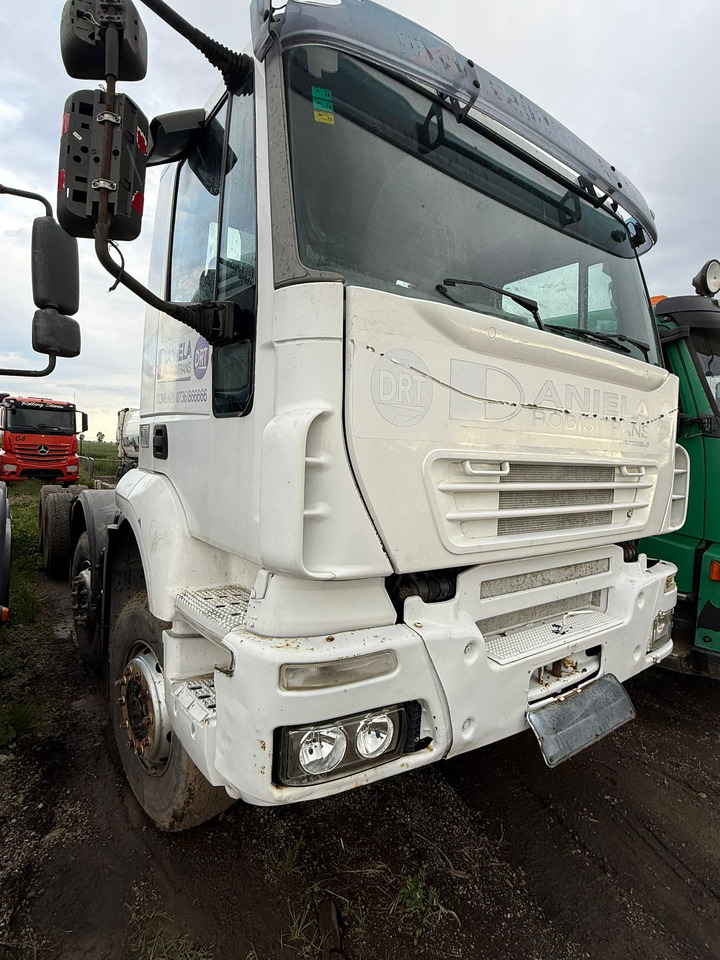 IVECO TRAKKER CHASSIS - Fahrgestell LKW: das Bild 2 IVECO TRAKKER CHASSIS - Fahrgestell LKW: das Bild 2