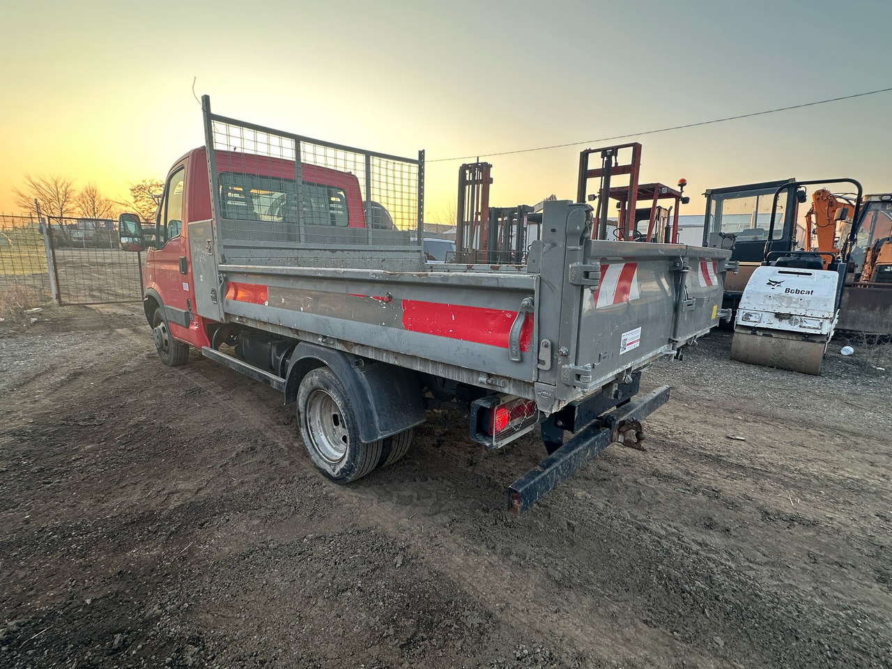 Iveco Daily Van - Kipper Transporter: das Bild 3 Iveco Daily Van - Kipper Transporter: das Bild 3