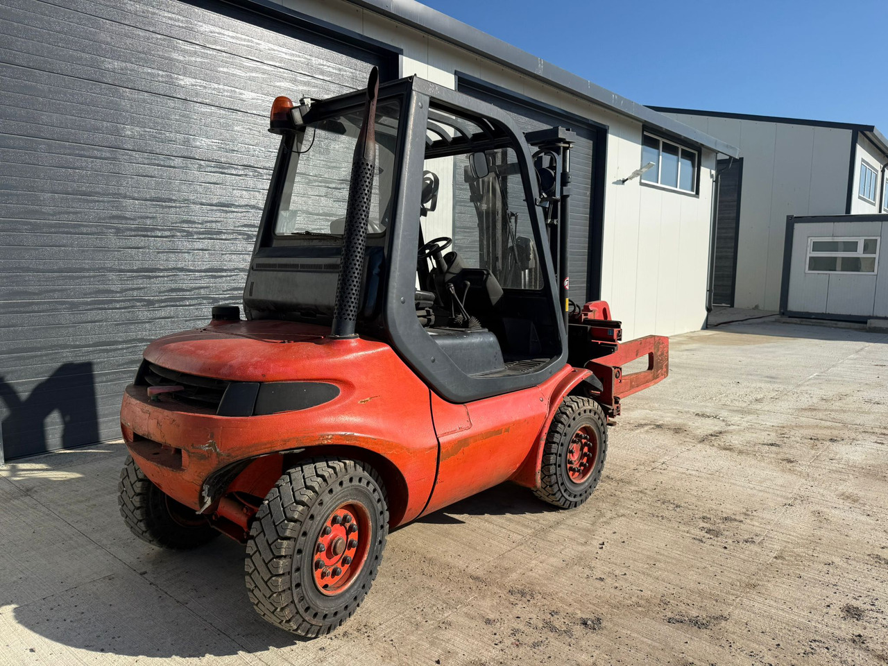 LINDE H40 STACKER - Dieselstapler: das Bild 4 LINDE H40 STACKER - Dieselstapler: das Bild 4