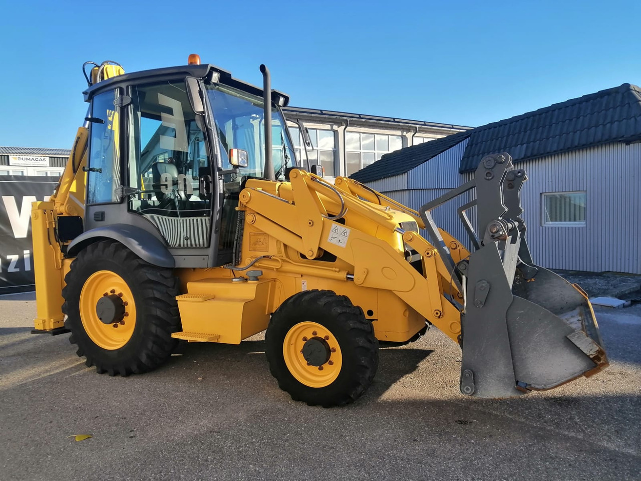 LiuGong CLG777A Backhoe Loader 4×4(copy) - Baggerlader: das Bild 4 LiuGong CLG777A Backhoe Loader 4×4(copy) - Baggerlader: das Bild 4