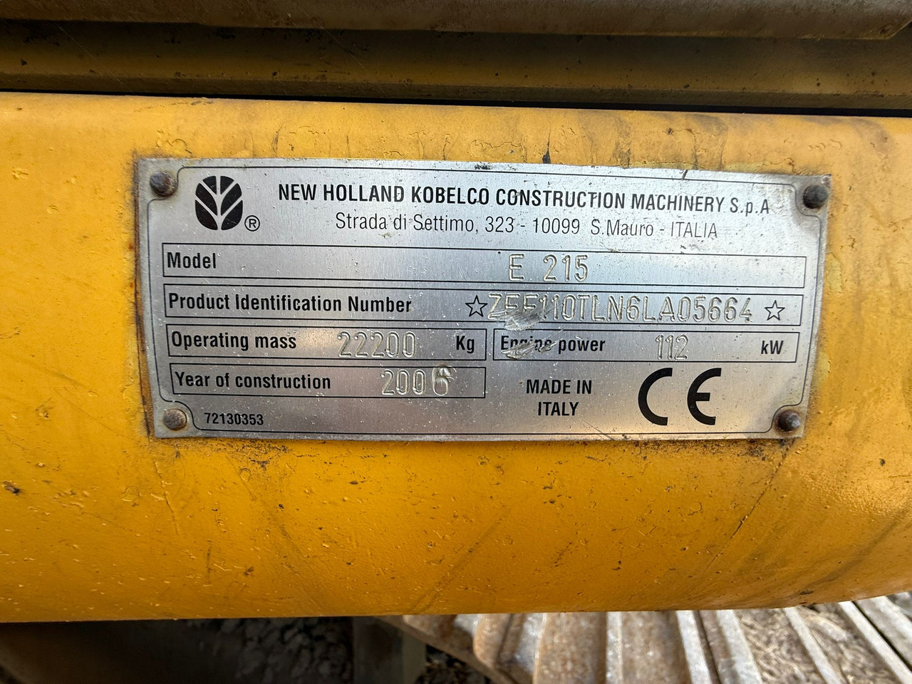 NEW HOLLAND E 215 EXCAVATOR - Kettenbagger: das Bild 5 NEW HOLLAND E 215 EXCAVATOR - Kettenbagger: das Bild 5