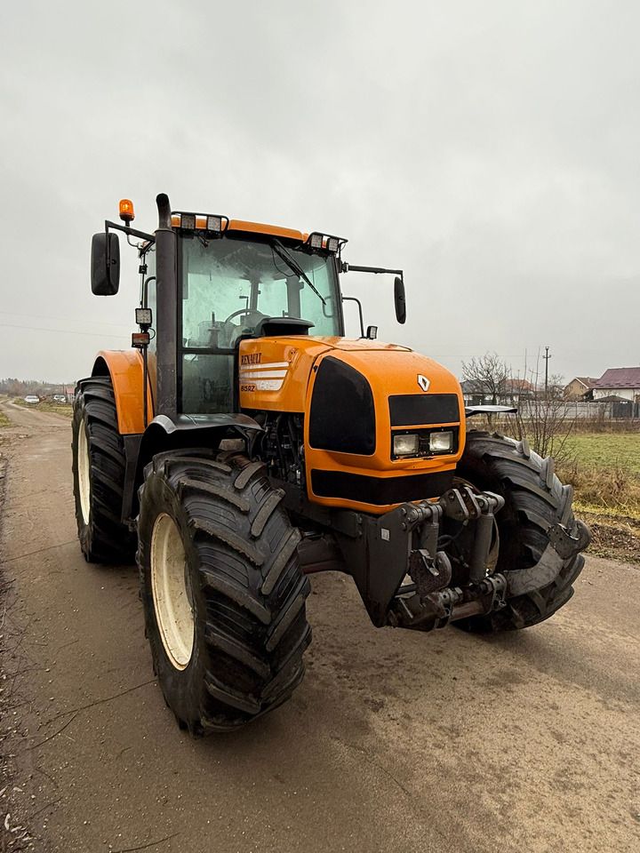 Renault RZ150 - Traktor: das Bild 2 Renault RZ150 - Traktor: das Bild 2