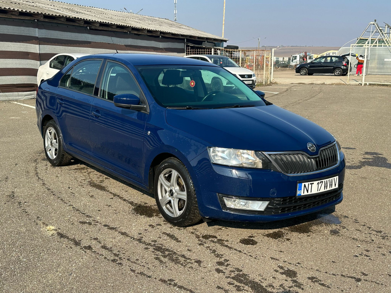 SKODA RAPID - PKW: das Bild 3 SKODA RAPID - PKW: das Bild 3