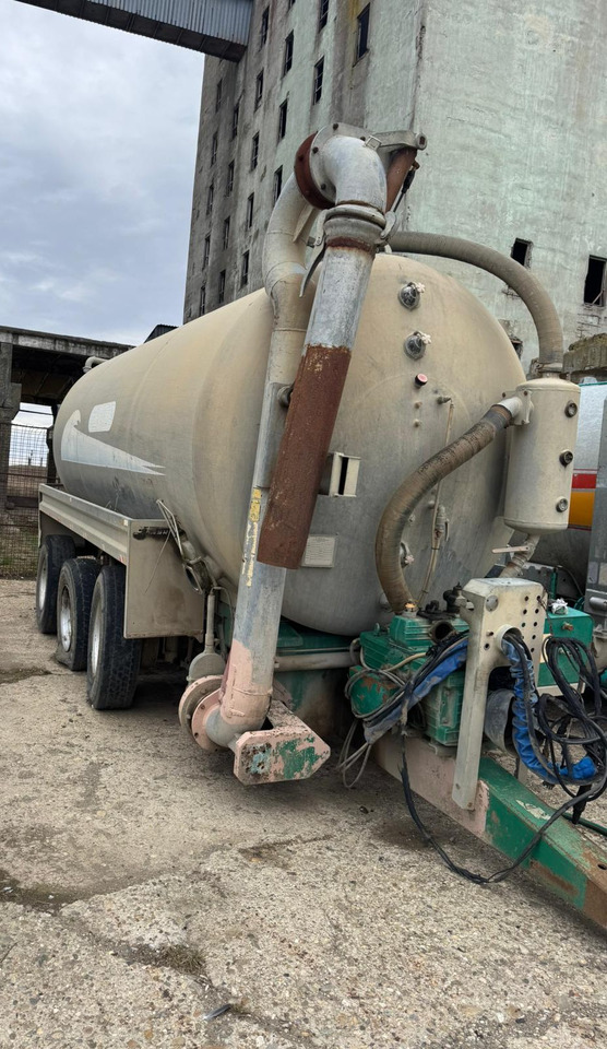 Sandri Manure spreading tank - Güllefass: das Bild 3 Sandri Manure spreading tank - Güllefass: das Bild 3