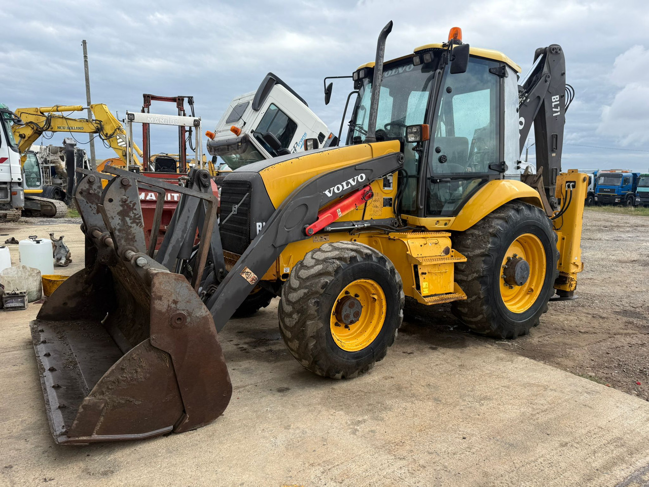 VOLVO BL71 Backhoe Loader - Baggerlader: das Bild 3 VOLVO BL71 Backhoe Loader - Baggerlader: das Bild 3