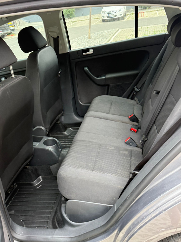 Volkswagen Golf Plus 1.6 TDI - PKW: das Bild 4 Volkswagen Golf Plus 1.6 TDI - PKW: das Bild 4