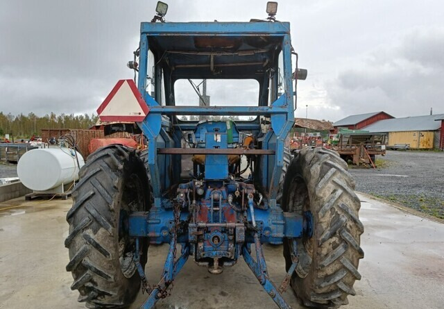 Ford County 754 Super 4 - VIDEO - Traktor: das Bild 4 Ford County 754 Super 4 - VIDEO - Traktor: das Bild 4