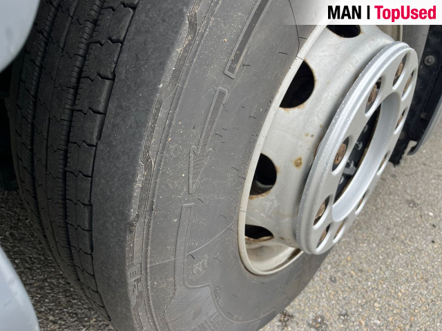 MAN TGX 18.470 4x2 BL SA Euro6 Retarder Klima ZV - Sattelzugmaschine: das Bild 2 MAN TGX 18.470 4x2 BL SA Euro6 Retarder Klima ZV - Sattelzugmaschine: das Bild 2