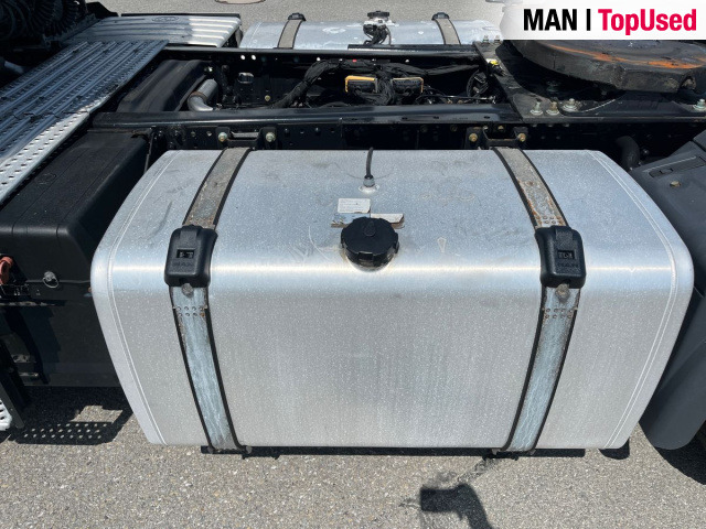 MAN TGX 18.470 4x2 BL SA Euro6 Retarder Klima ZV - Sattelzugmaschine: das Bild 5 MAN TGX 18.470 4x2 BL SA Euro6 Retarder Klima ZV - Sattelzugmaschine: das Bild 5