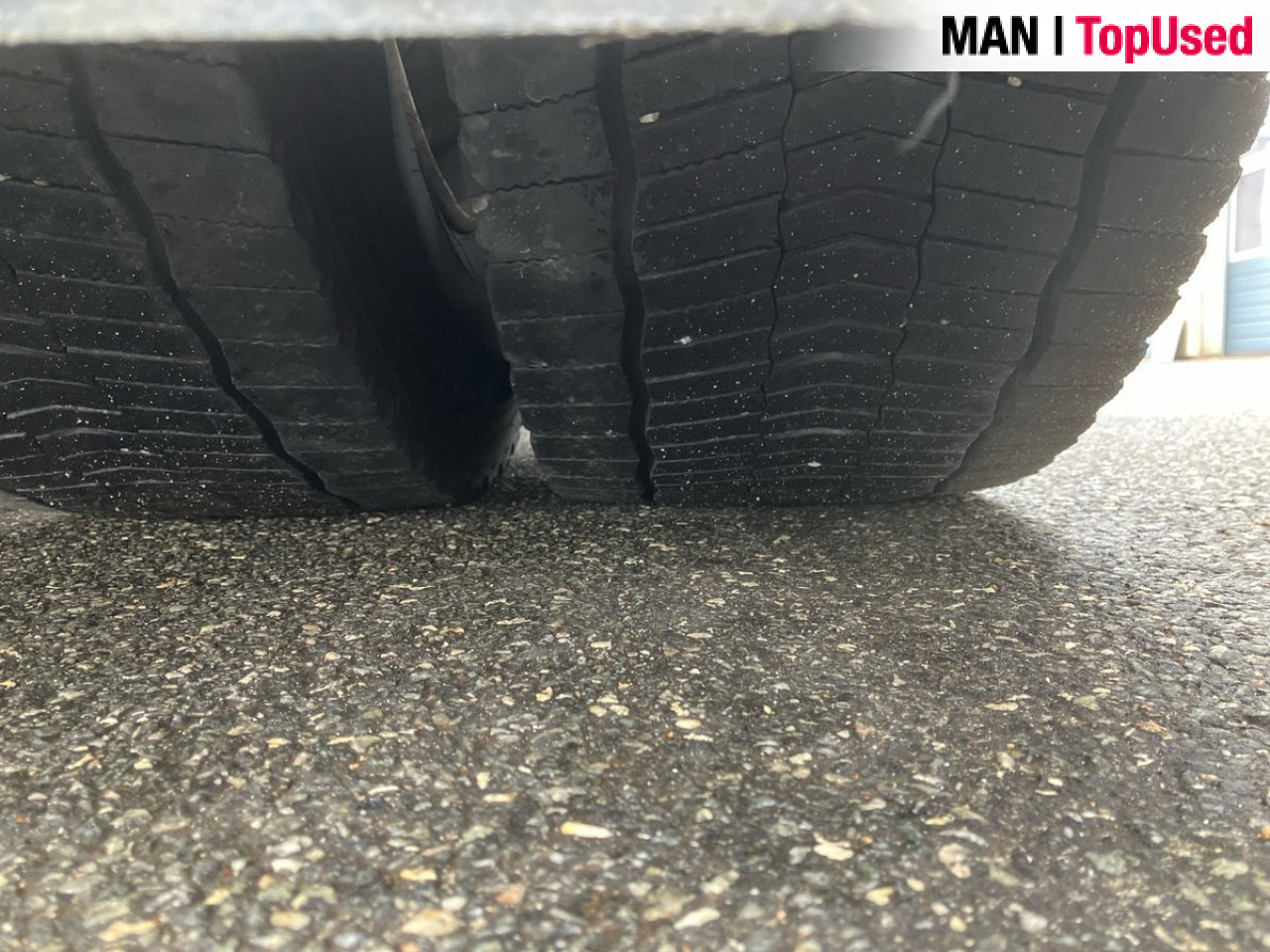 MAN TGX 26.470 6x2/2 BL SA "Retarder / 700 l Tank" ZV - Sattelzugmaschine: das Bild 3 MAN TGX 26.470 6x2/2 BL SA "Retarder / 700 l Tank" ZV - Sattelzugmaschine: das Bild 3