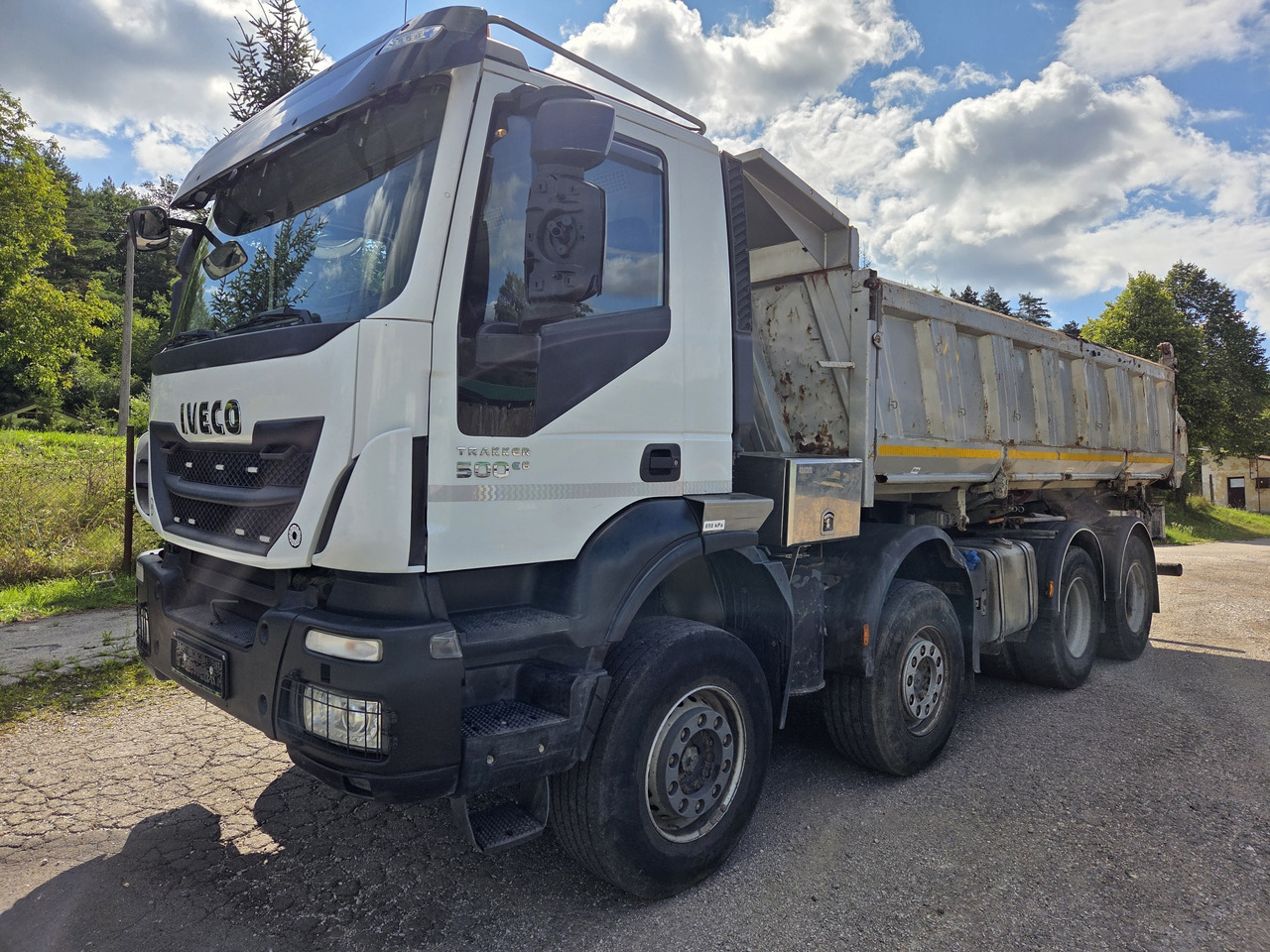 IVECO TRAKKER 500 8x4 EURO6 Bordmatik - Kipper: das Bild 1 IVECO TRAKKER 500 8x4 EURO6 Bordmatik - Kipper: das Bild 1