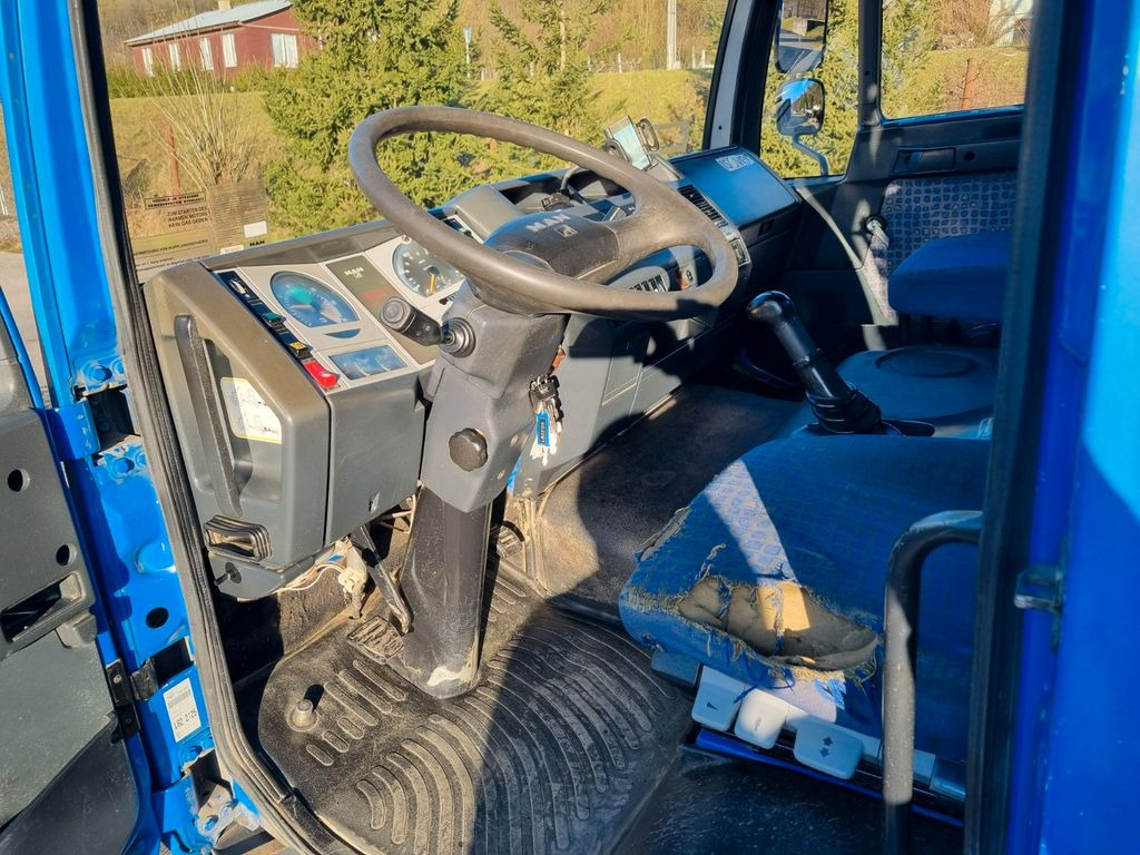 Autokran, Pritsche LKW MAN M2000 15.225 4x2 +  HIAB 071A: das Bild 8