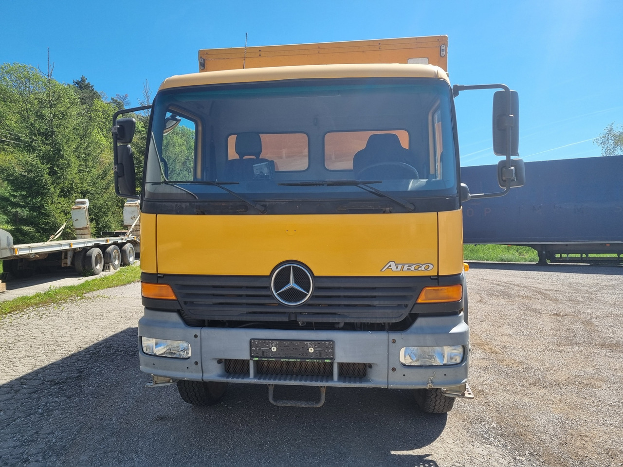 MERCEDES-BENZ ATEGO 1017 4x4 BOX + PTO - Koffer LKW: das Bild 2 MERCEDES-BENZ ATEGO 1017 4x4 BOX + PTO - Koffer LKW: das Bild 2