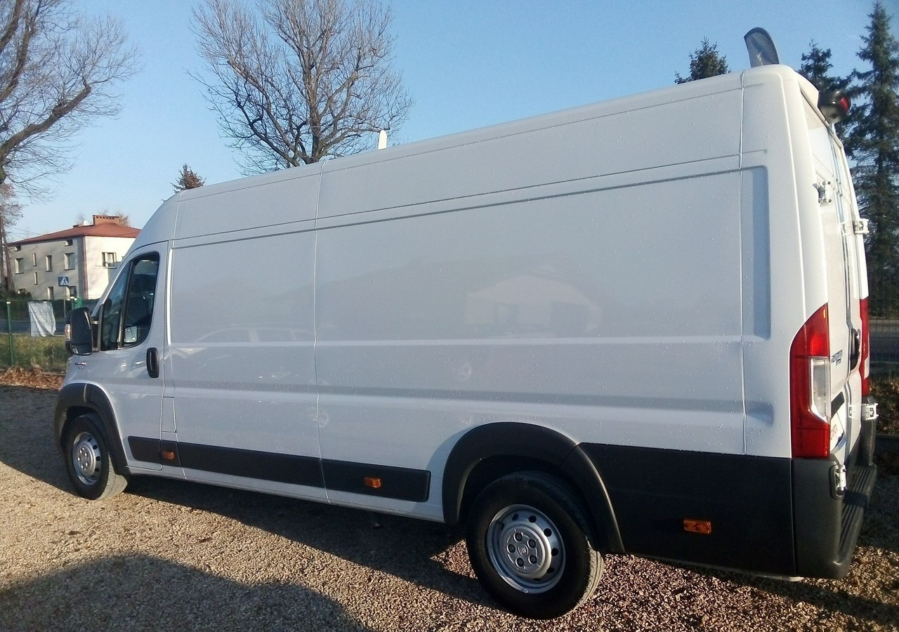 Fiat Ducato krajowy*jeden właściciel*klimatronic *kamera *fv 23%*driving advisor - Kastenwagen: das Bild 5 Fiat Ducato krajowy*jeden właściciel*klimatronic *kamera *fv 23%*driving advisor - Kastenwagen: das Bild 5