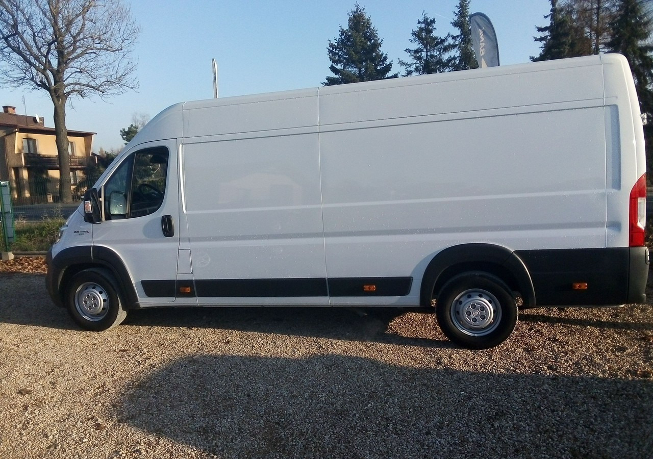 Fiat Ducato krajowy*jeden właściciel*klimatronic *kamera *fv 23%*driving advisor - Kastenwagen: das Bild 4 Fiat Ducato krajowy*jeden właściciel*klimatronic *kamera *fv 23%*driving advisor - Kastenwagen: das Bild 4