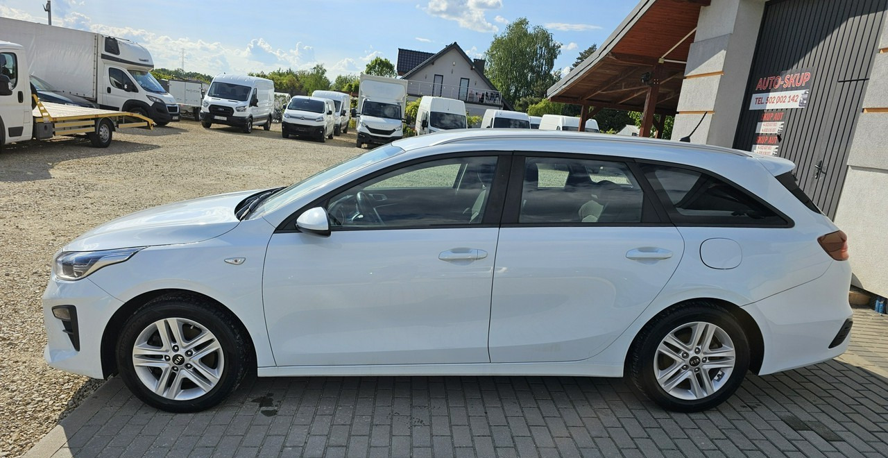 Kia Cee'd III gwarancja*serwis* zadbany - PKW: das Bild 4 Kia Cee'd III gwarancja*serwis* zadbany - PKW: das Bild 4