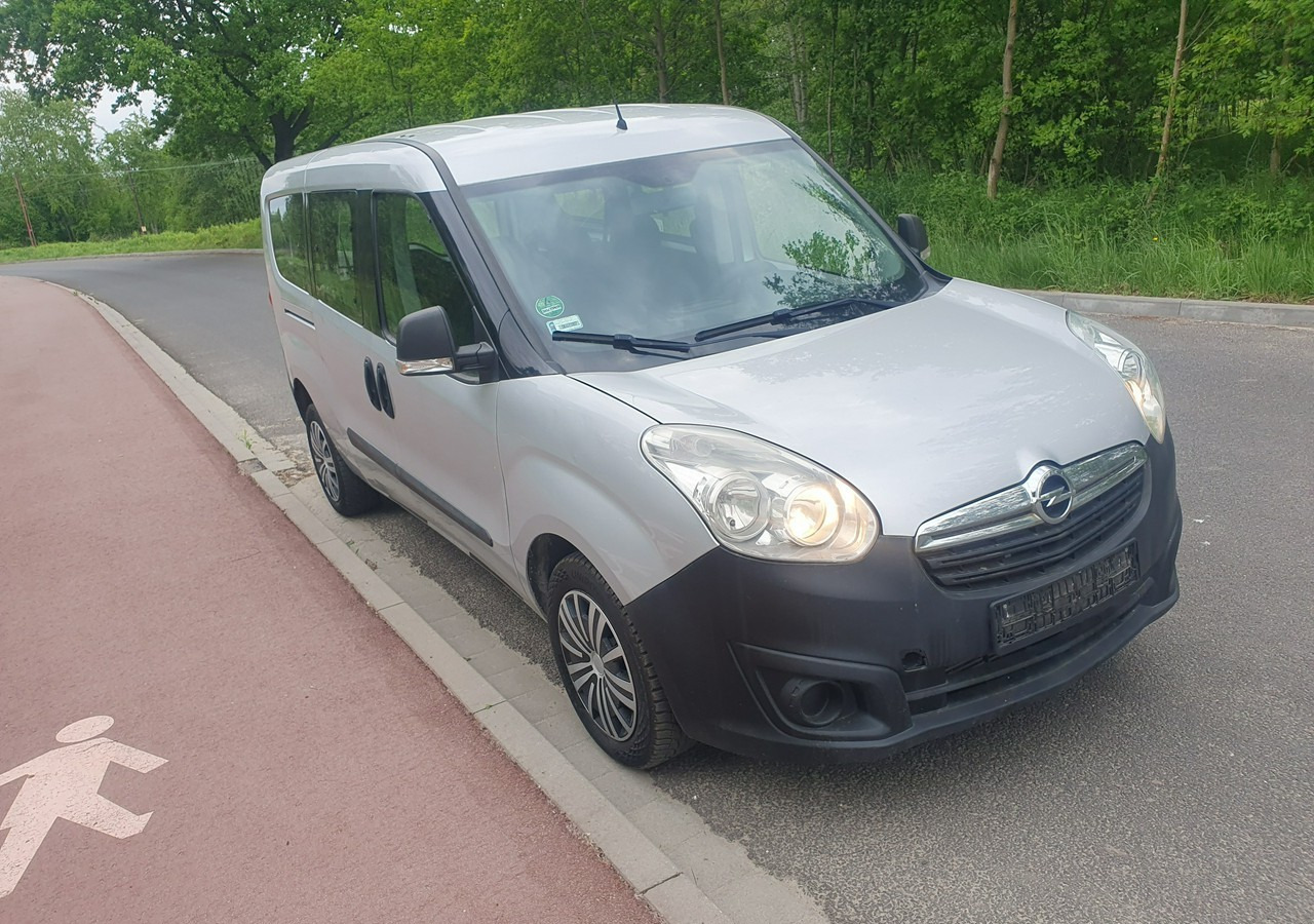 Opel Combo long*combo *doblo* krajówka *fv vat 23%* - PKW: das Bild 3 Opel Combo long*combo *doblo* krajówka *fv vat 23%* - PKW: das Bild 3