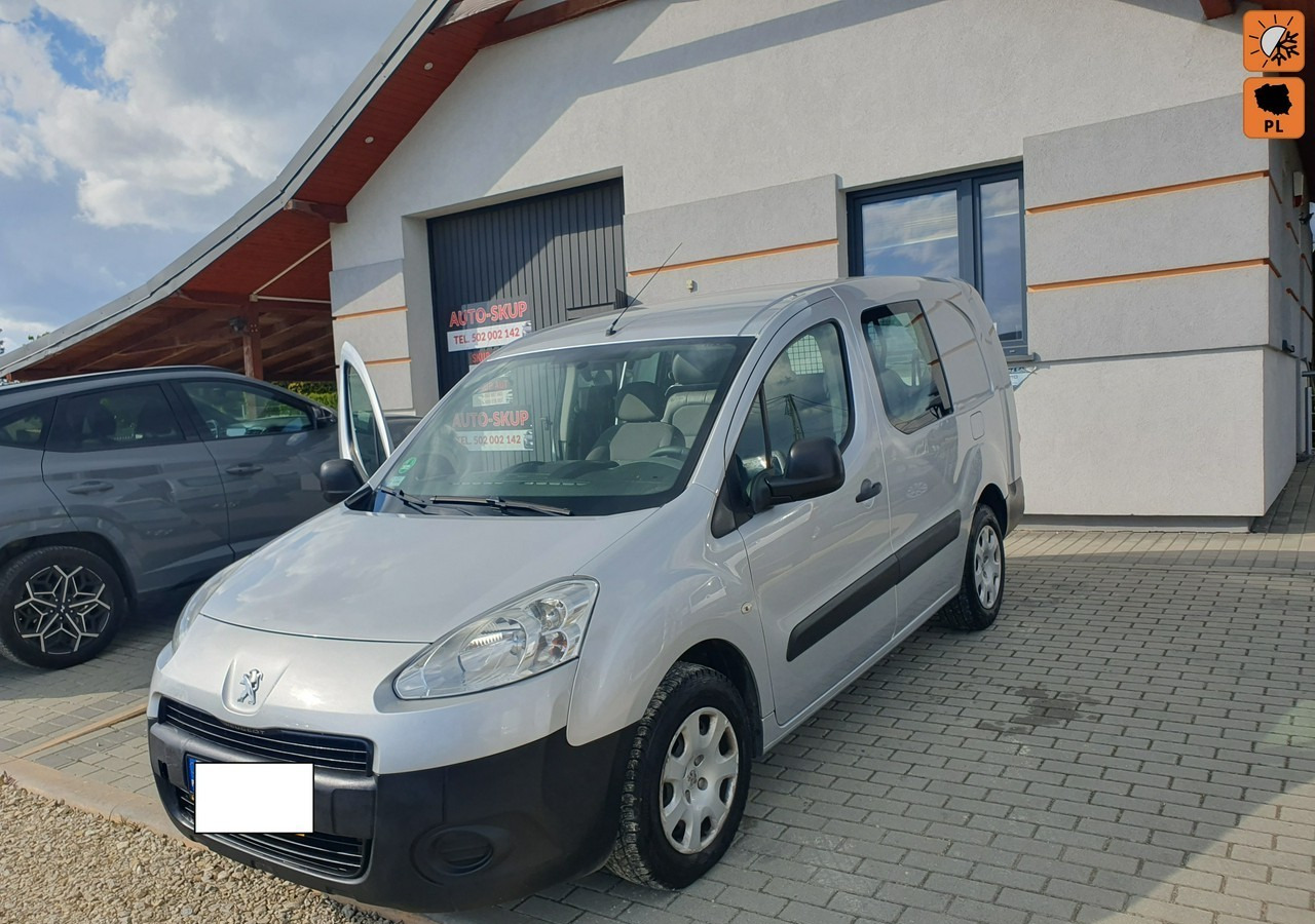Peugeot Partner II 5 lub 2 osobowy *long * zabudowa gruau* - Kombi: das Bild 1 Peugeot Partner II 5 lub 2 osobowy *long * zabudowa gruau* - Kombi: das Bild 1