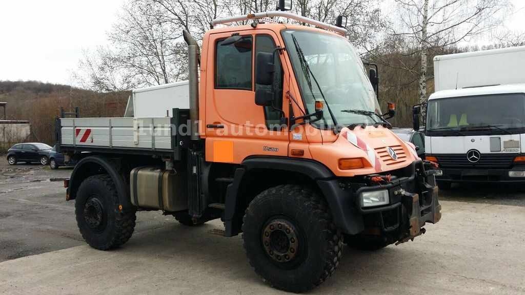 Mercedes-Benz Unimog U 500 Kipper Kommunalhydraulik U 300 400 U 500 Kipper Kommunalhydraulik U 300 400 - Kommunal-/ Sonderfahrzeug: das Bild 1 Mercedes-Benz Unimog U 500 Kipper Kommunalhydraulik U 300 400 U 500 Kipper Kommunalhydraulik U 300 400 - Kommunal-/ Sonderfahrzeug: das Bild 1