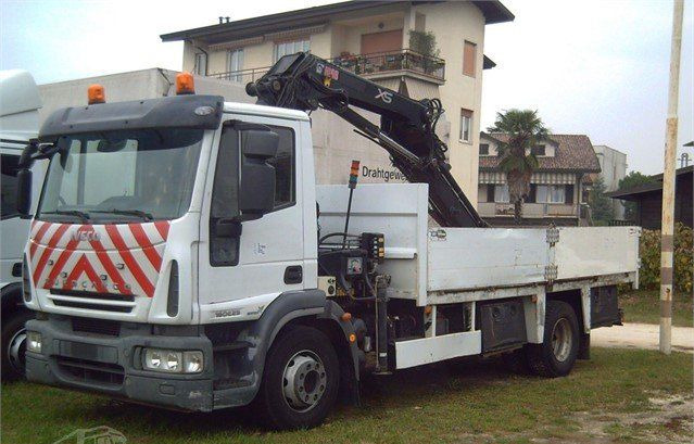 Iveco EUROCARGOeurocargo 160e25 - Pritsche LKW, Autokran: das Bild 1 Iveco EUROCARGOeurocargo 160e25 - Pritsche LKW, Autokran: das Bild 1