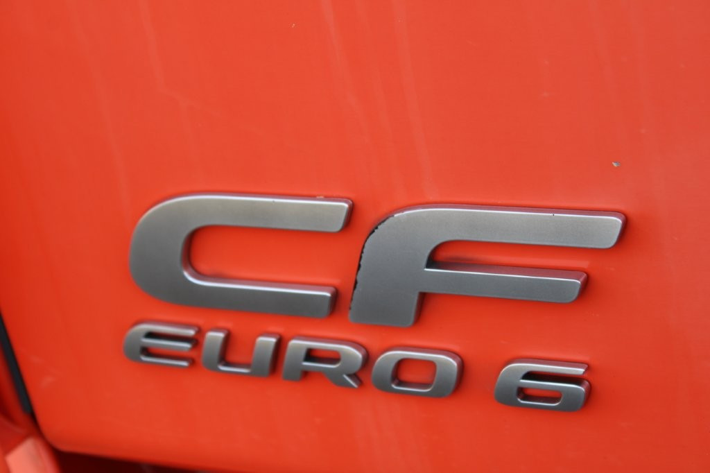 DAF CF 310 FA EURO 6 - Plane LKW: das Bild 5 DAF CF 310 FA EURO 6 - Plane LKW: das Bild 5