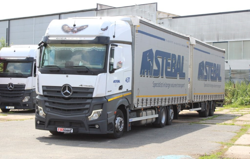 Mercedes-Benz Actros 2542 NAVIGACE + PANAV TVK 18 M (8,20m x 2,4 - Plane LKW, Planenanhänger: das Bild 2 Mercedes-Benz Actros 2542 NAVIGACE + PANAV TVK 18 M (8,20m x 2,4 - Plane LKW, Planenanhänger: das Bild 2