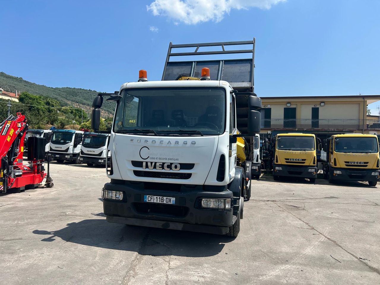 IVECO EUROCARGO 180E30 - Kipper, Autokran: das Bild 1 IVECO EUROCARGO 180E30 - Kipper, Autokran: das Bild 1