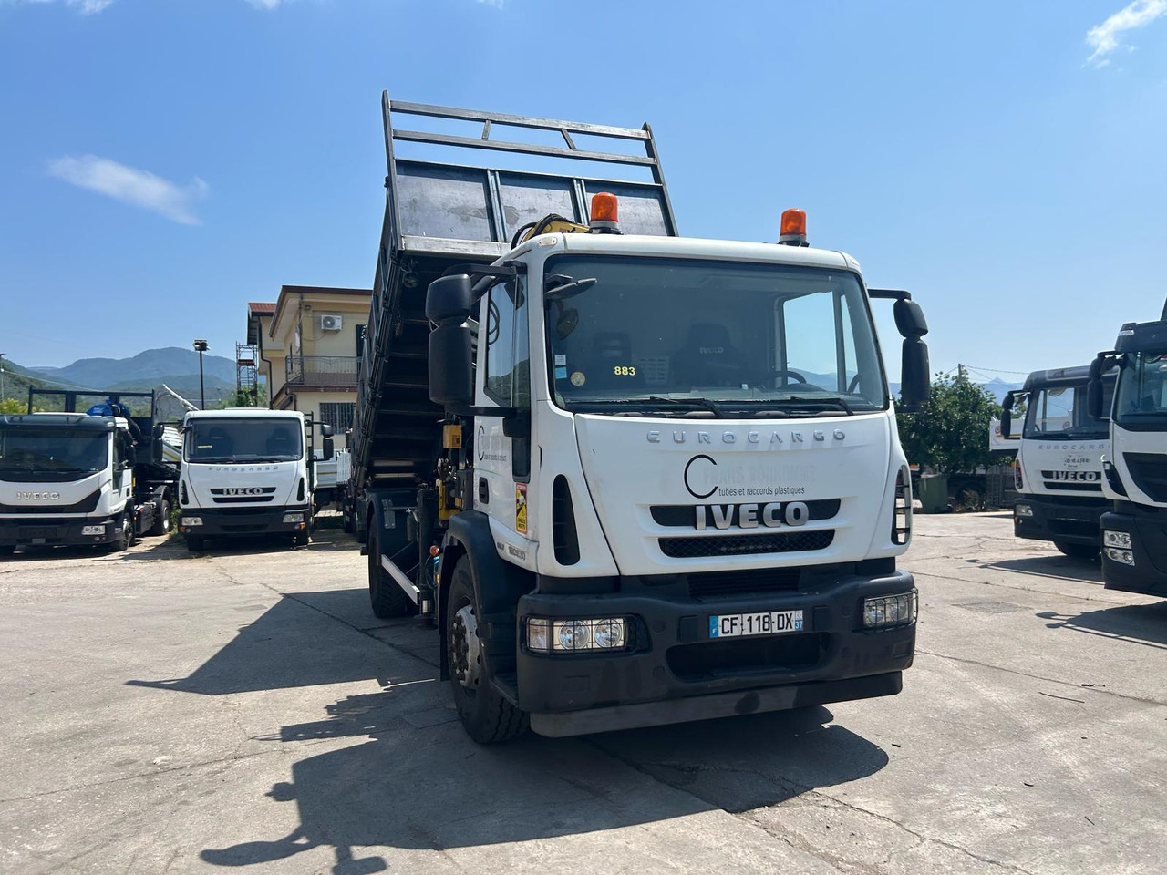 IVECO EUROCARGO 180E30 - Kipper, Autokran: das Bild 4 IVECO EUROCARGO 180E30 - Kipper, Autokran: das Bild 4