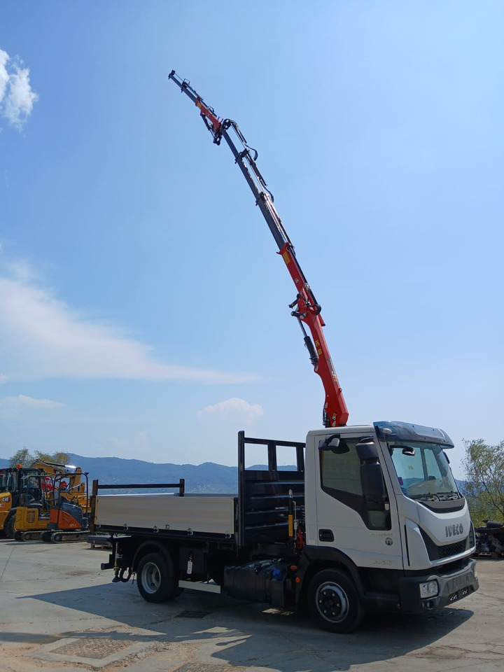 IVECO EUROCARGO 80-210 - Autokran: das Bild 5 IVECO EUROCARGO 80-210 - Autokran: das Bild 5