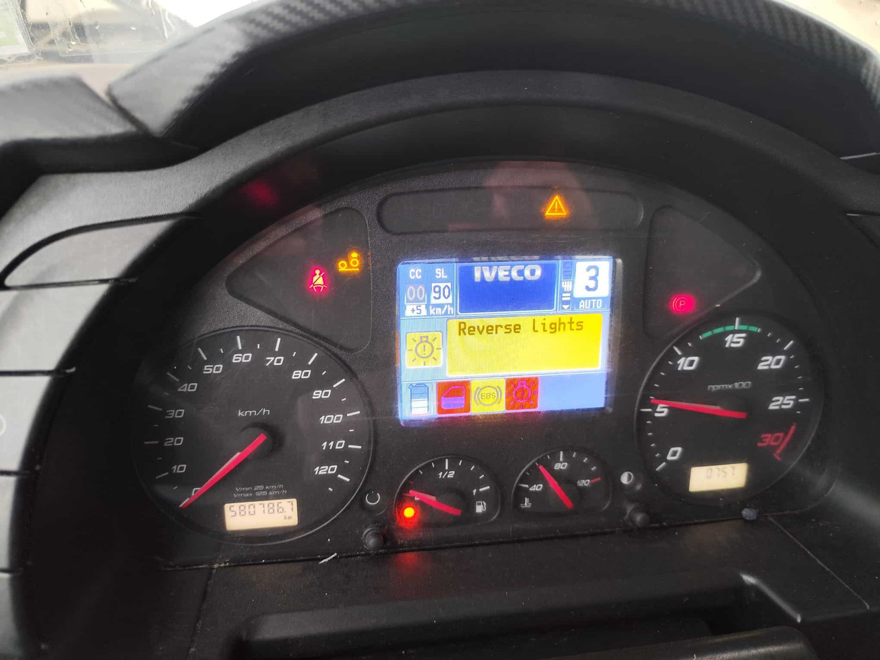 IVECO STRALIS 260S36 - Pritsche LKW, Autokran: das Bild 4 IVECO STRALIS 260S36 - Pritsche LKW, Autokran: das Bild 4
