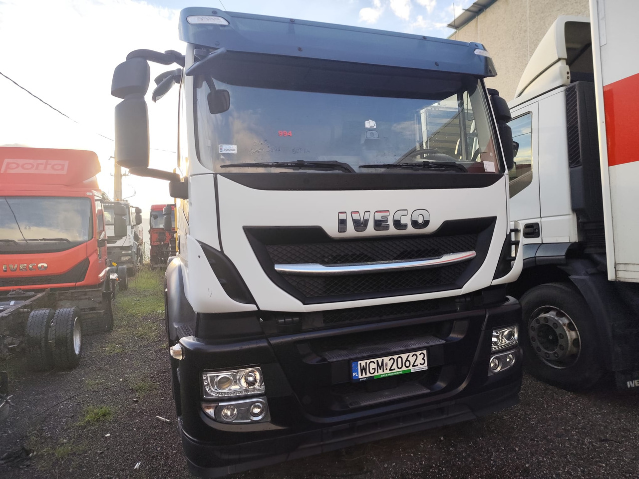IVECO STRALIS AD 260S31 XP - Fahrgestell LKW: das Bild 4 IVECO STRALIS AD 260S31 XP - Fahrgestell LKW: das Bild 4