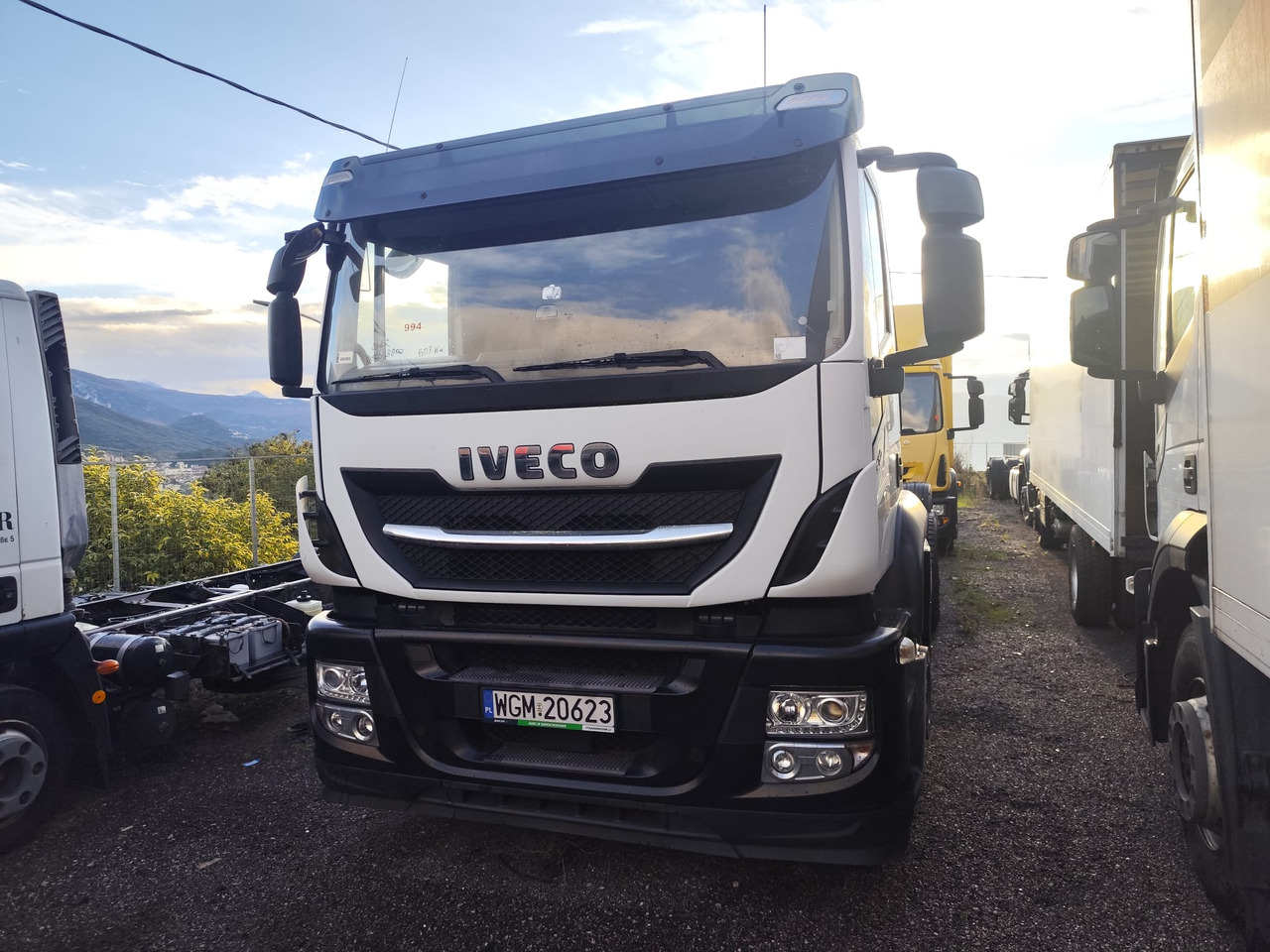 IVECO STRALIS AD 260S31 XP - Fahrgestell LKW: das Bild 1 IVECO STRALIS AD 260S31 XP - Fahrgestell LKW: das Bild 1