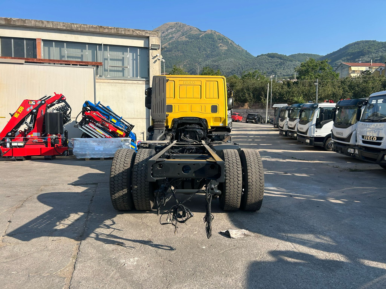 Fahrgestell LKW IVECO STRALIS HI-STREET AD190S42: das Bild 9