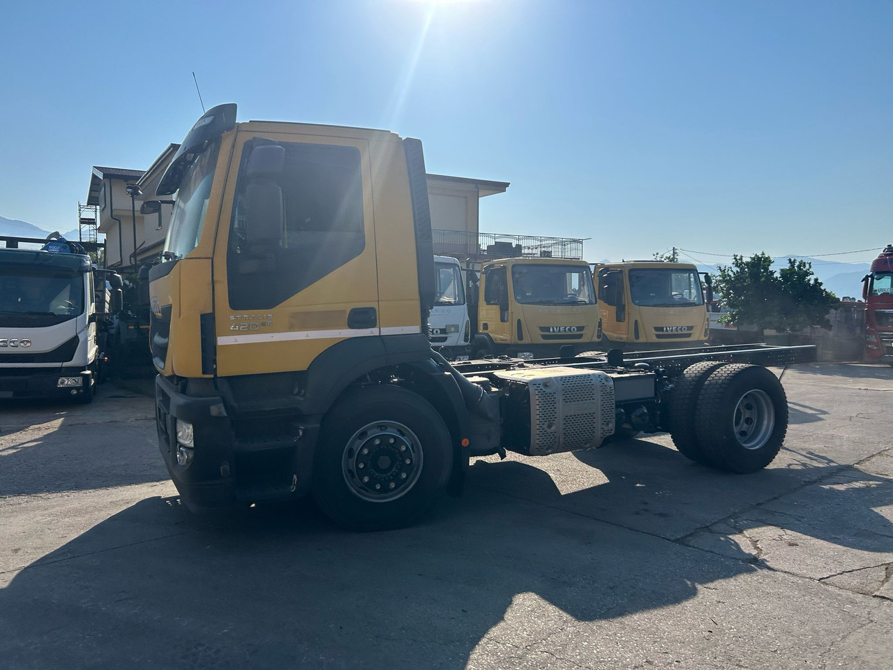 Fahrgestell LKW IVECO STRALIS HI-STREET AD190S42: das Bild 24