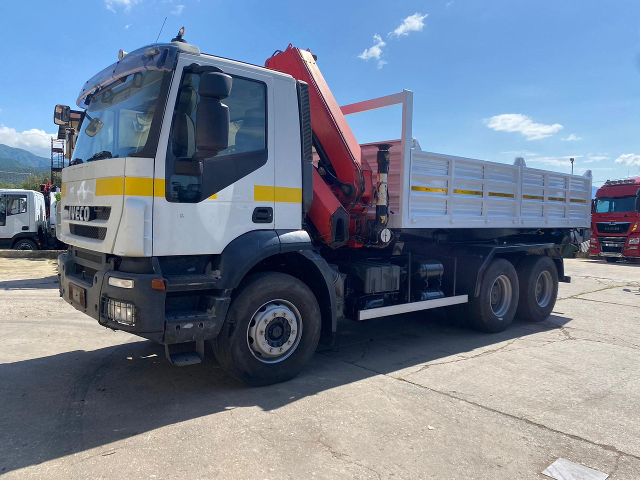 IVECO TRAKKER 260T36 - Autokran: das Bild 1 IVECO TRAKKER 260T36 - Autokran: das Bild 1