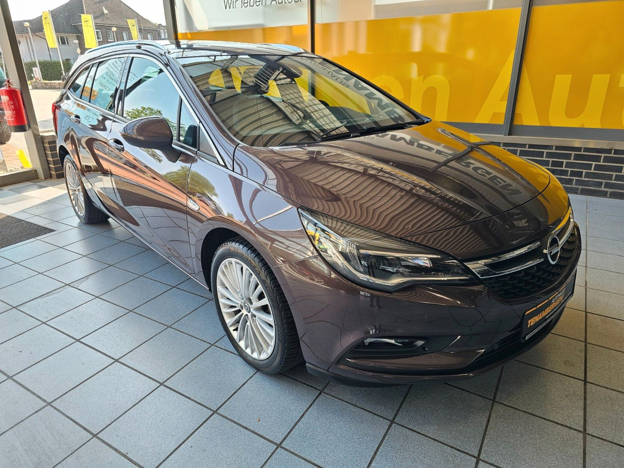 Opel Astra K Sports Tourer Innovation eHeckklappe - PKW: das Bild 4 Opel Astra K Sports Tourer Innovation eHeckklappe - PKW: das Bild 4