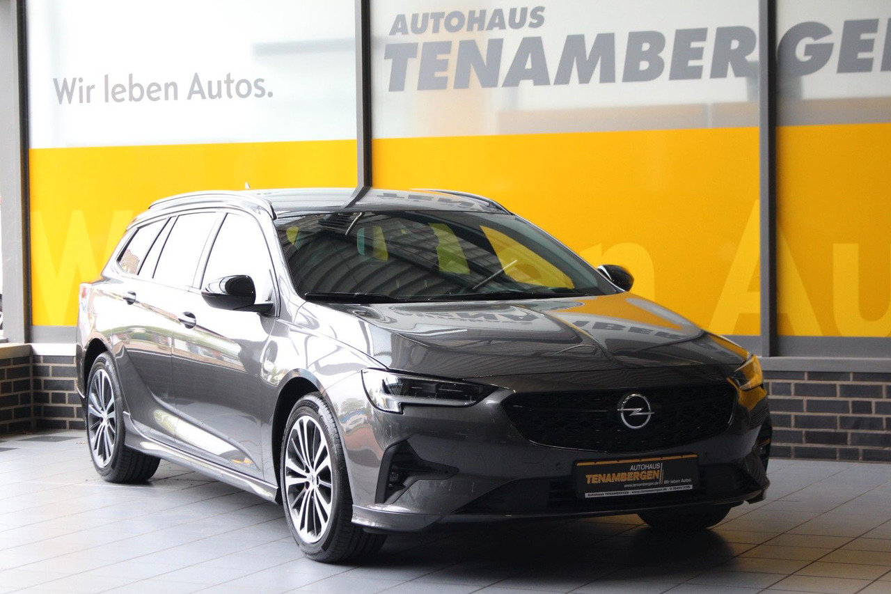 Opel Insignia B Sports Tourer Ultimate OPC HuD AHK - PKW: das Bild 2 Opel Insignia B Sports Tourer Ultimate OPC HuD AHK - PKW: das Bild 2