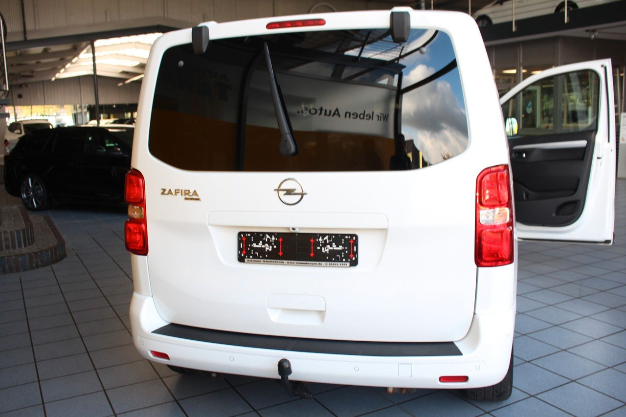 Opel Zafira Life M 2.0 CDTI 8-G Leder Xenon AHK ACC - Personentransporter: das Bild 5 Opel Zafira Life M 2.0 CDTI 8-G Leder Xenon AHK ACC - Personentransporter: das Bild 5