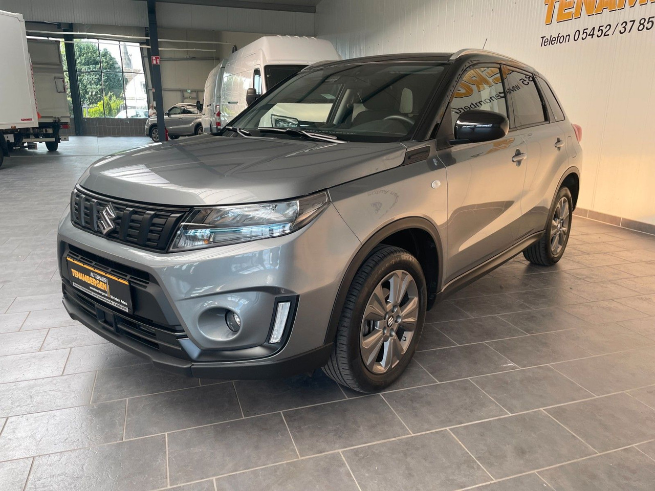 Suzuki Vitara 1.4 BOOSTERJET Hybrid Comfort Allgrip - SUV/ Geländewagen: das Bild 2 Suzuki Vitara 1.4 BOOSTERJET Hybrid Comfort Allgrip - SUV/ Geländewagen: das Bild 2