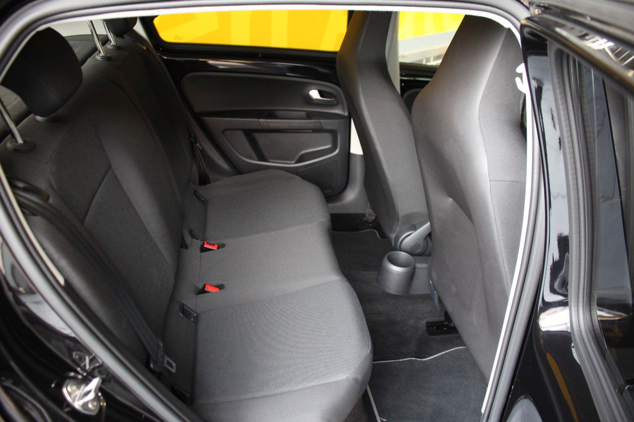 PKW Volkswagen up! e-up! Max Kamera Sitzheizung DAB+: das Bild 8