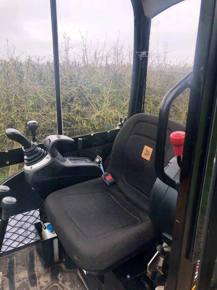 JCB 8026 CTS - Minibagger: das Bild 5 JCB 8026 CTS - Minibagger: das Bild 5