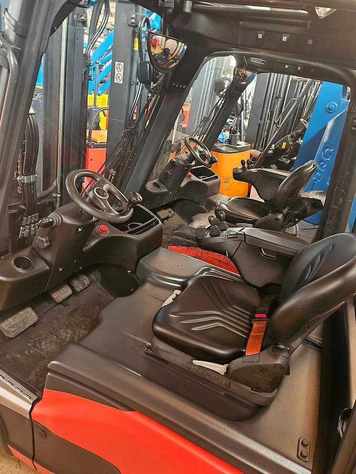 Linde E16L-02 - Elektrostapler: das Bild 3 Linde E16L-02 - Elektrostapler: das Bild 3