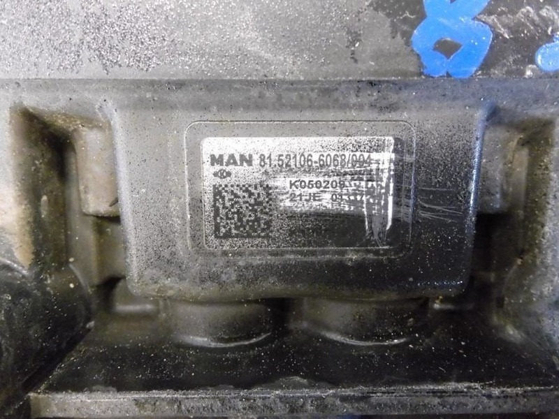 KNORR-BREMSE EBS - Bremsteile: das Bild 2 KNORR-BREMSE EBS - Bremsteile: das Bild 2