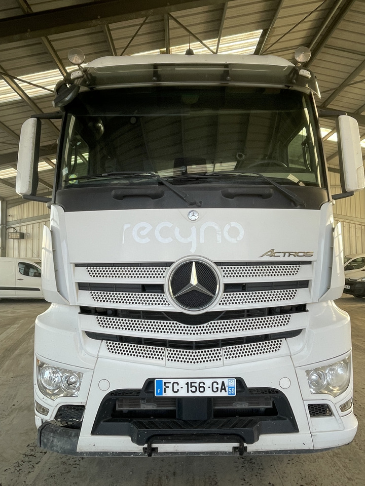 MERCEDES 1848 - Sattelzugmaschine: das Bild 1 MERCEDES 1848 - Sattelzugmaschine: das Bild 1