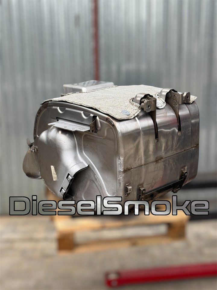 DAF XF 106 2017+ Lowdeck mega catalyst SCR DOC DAF XF 106 - Fahrzeugkatalysator: das Bild 4 DAF XF 106 2017+ Lowdeck mega catalyst SCR DOC DAF XF 106 - Fahrzeugkatalysator: das Bild 4