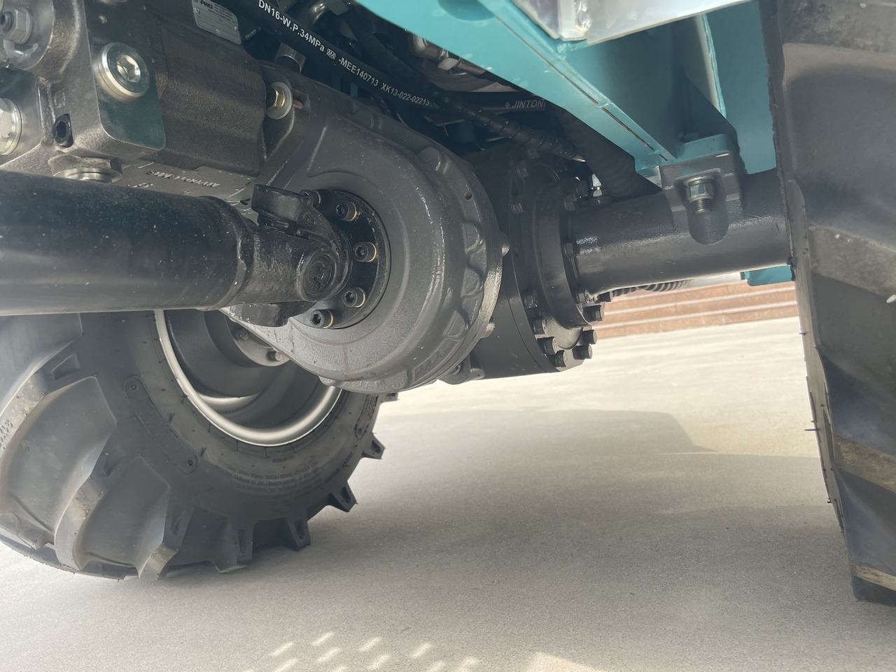 MEGALOAD Free Shipping Wheel Loader JCB 1 ton CE/EURO5 Kubota Engine Articulated AK1100 - Radlader: das Bild 5 MEGALOAD Free Shipping Wheel Loader JCB 1 ton CE/EURO5 Kubota Engine Articulated AK1100 - Radlader: das Bild 5