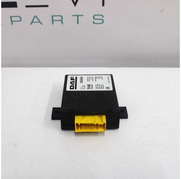 DAF XF106 CDS-4 Module 2030946 - Steuergerät für LKW: das Bild 1 DAF XF106 CDS-4 Module 2030946 - Steuergerät für LKW: das Bild 1
